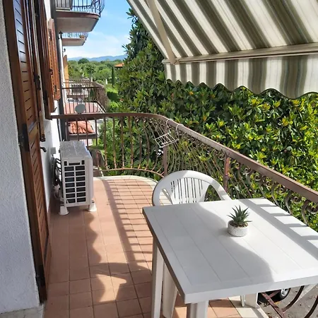 I Limoni Bilocale In Con Piscina