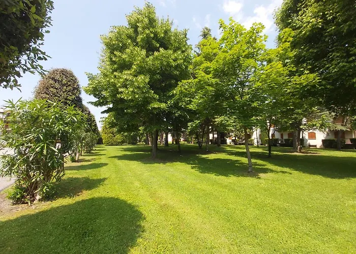 I Limoni Bilocale In Con Piscina Apartment *